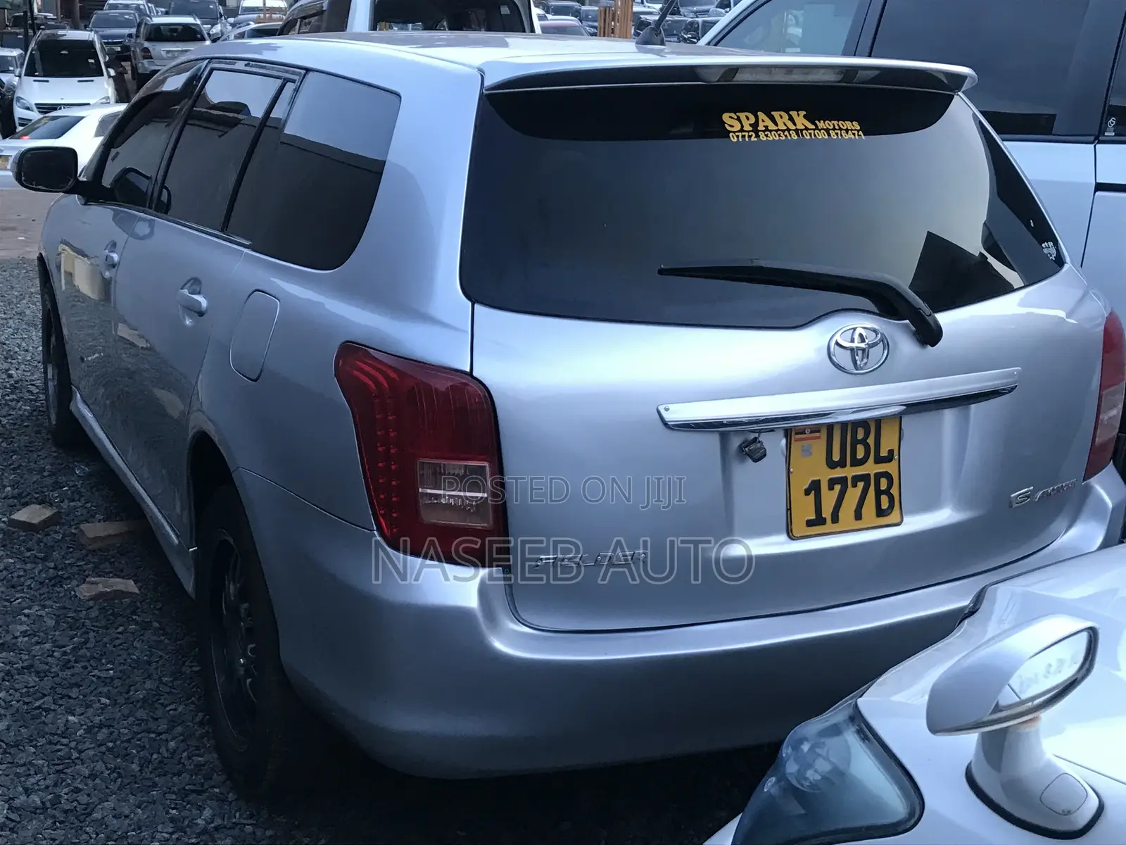 Toyota Corolla Fielder 2008 Silver