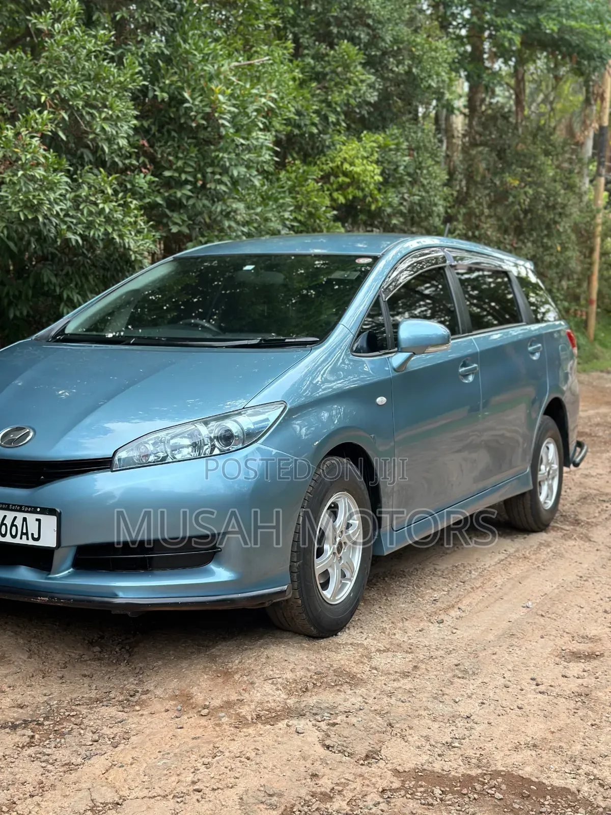 Toyota Wish 2012 Blue