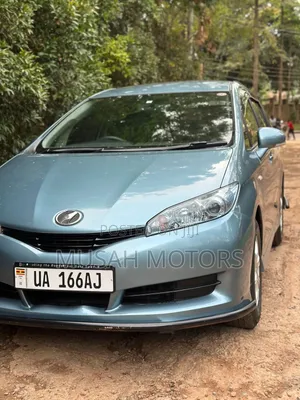 Toyota Wish 2012 Blue