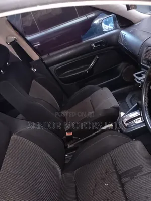 Volkswagen Golf 2004 Black