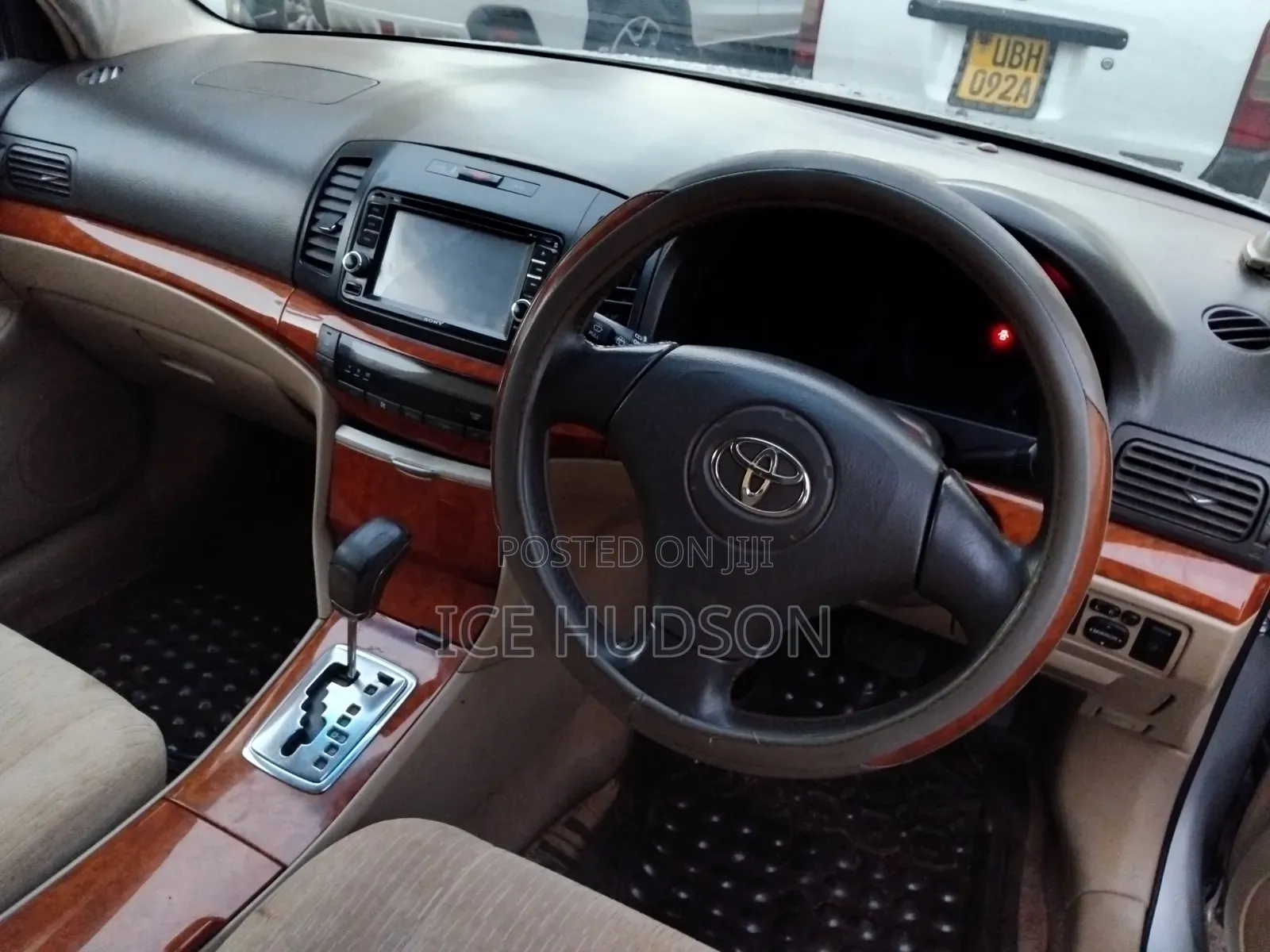Toyota Premio 2004 Silver