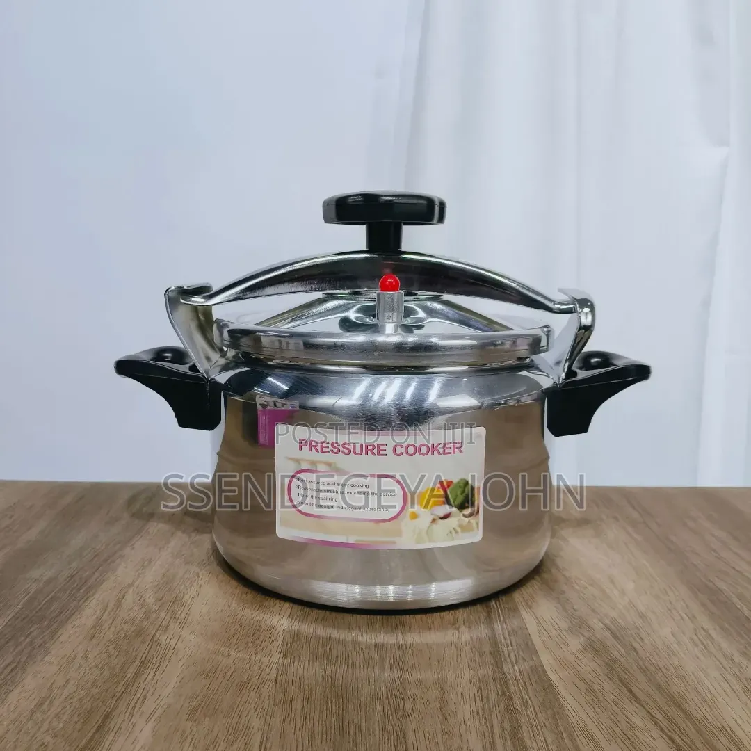Traditional Polished Aluminum Heavy-Duty Pressure Cooker