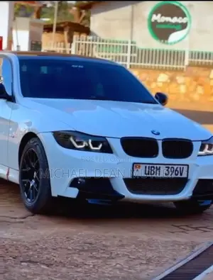 BMW 3 Series 320d RWD 2011 White
