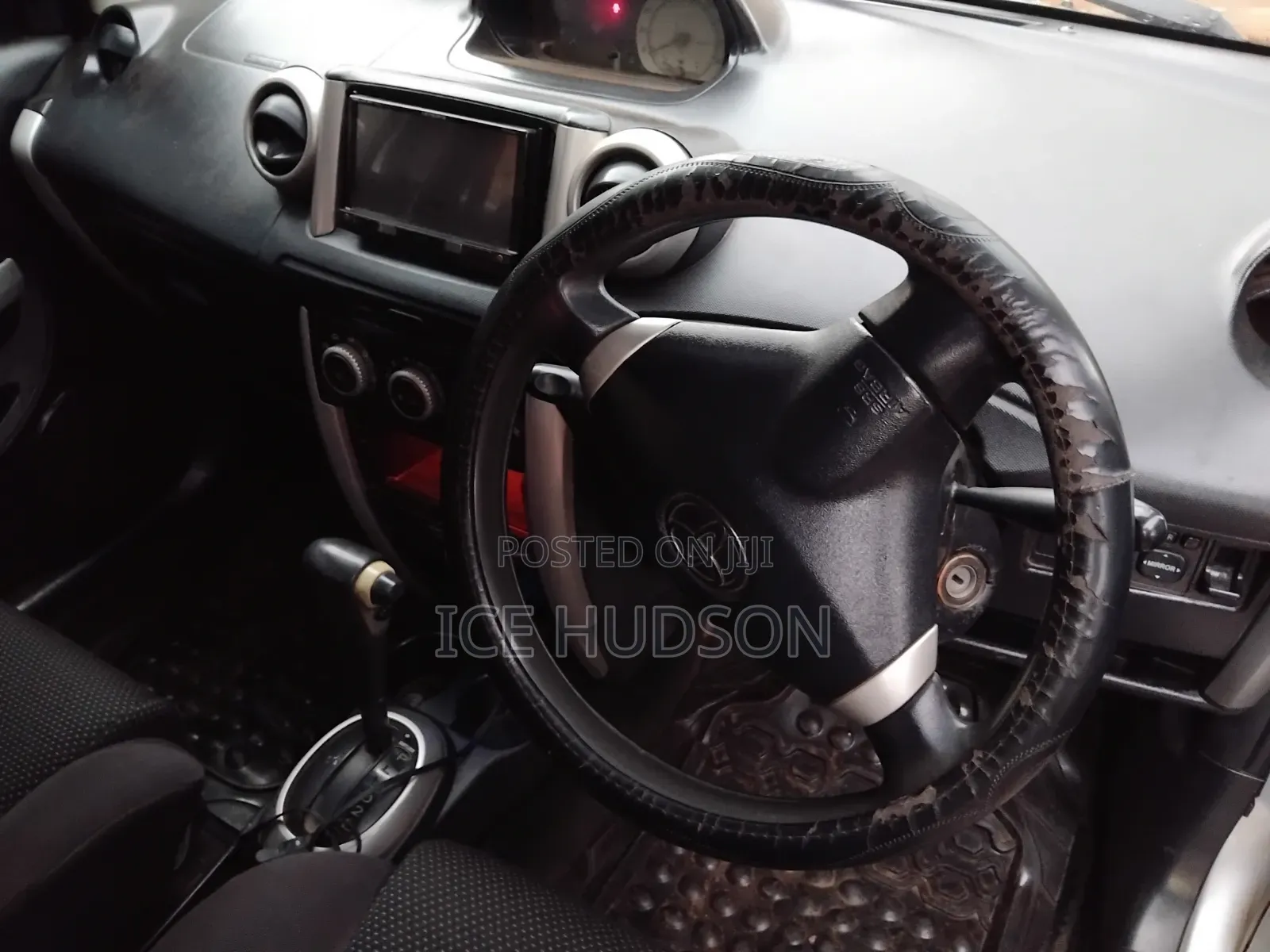 Toyota IST 2003 Silver