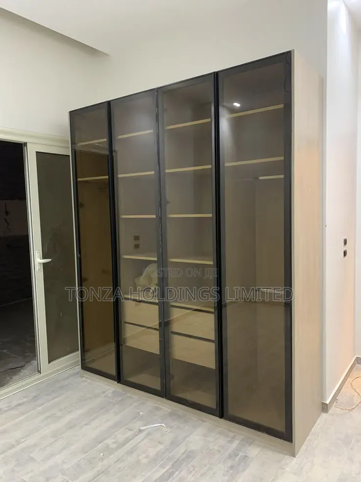 Modern Closets