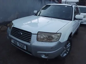 Subaru Forester 2005 White