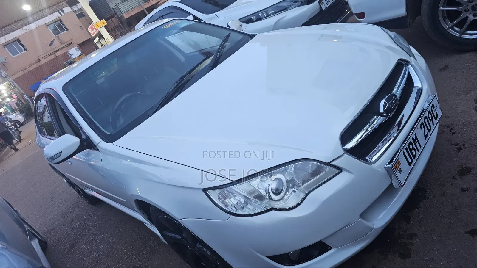 Subaru Legacy 2010 White