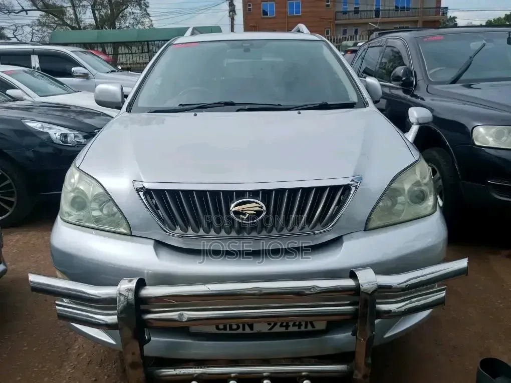 Toyota Harrier 2008 Silver