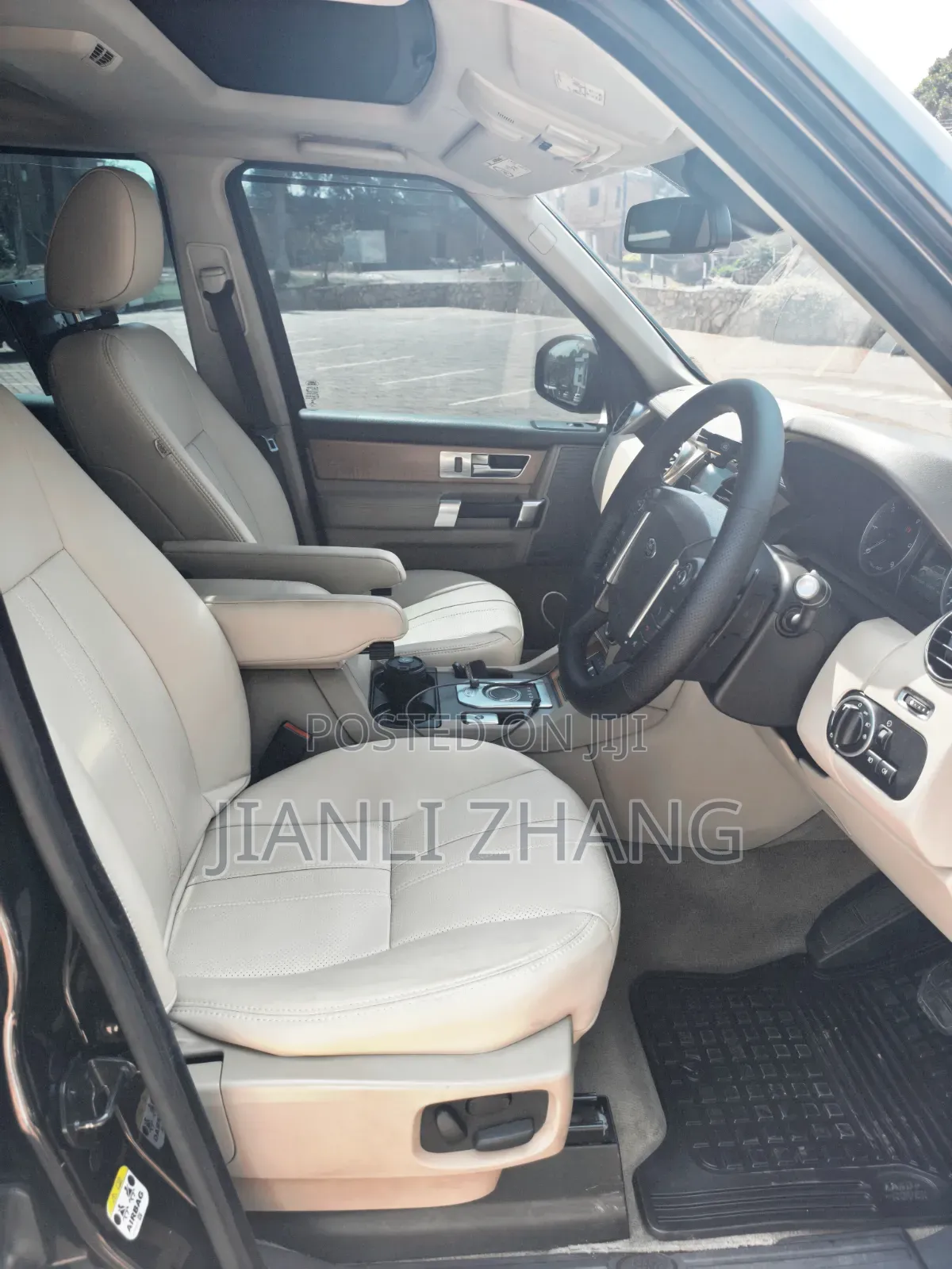 Land Rover Discovery 2014 Black