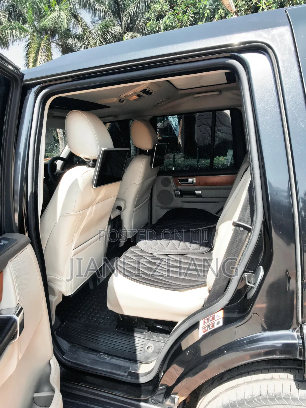 Land Rover Discovery 2014 Black