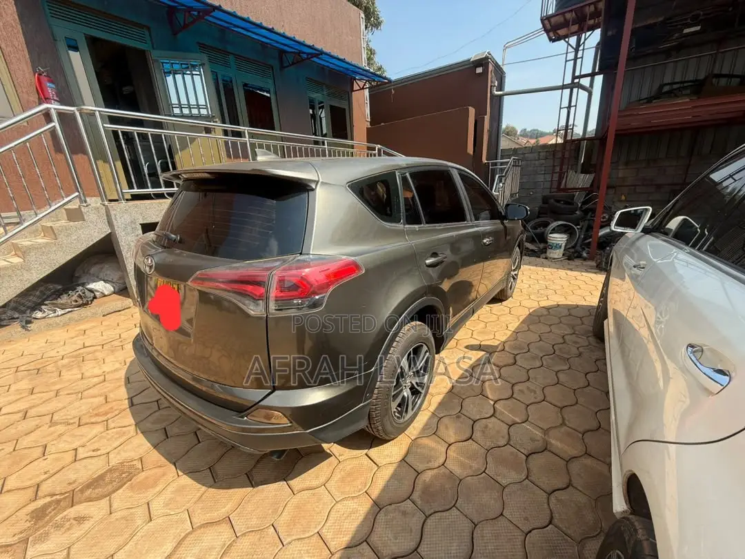 Toyota RAV4 2015 Gray
