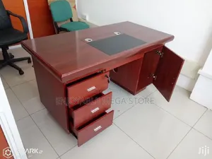 3 Drawers Office Table
