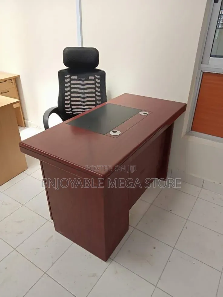 Executive Office Table and Chair Combo Set