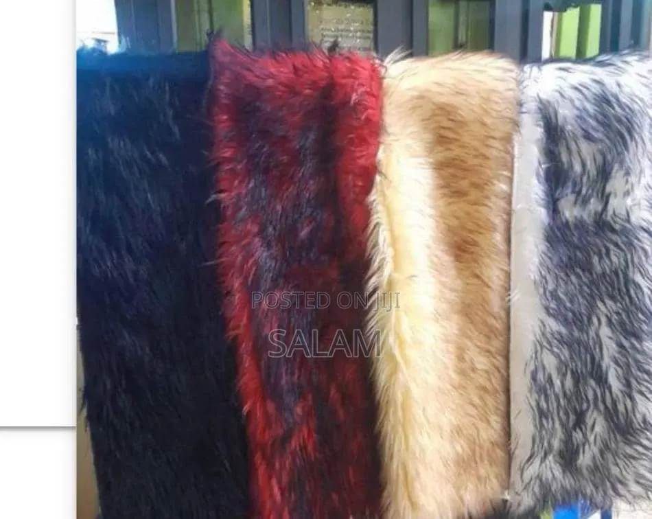 Luxury Faux Fur Car Dashboard Cover – Anti-Glare & Anti-Slip