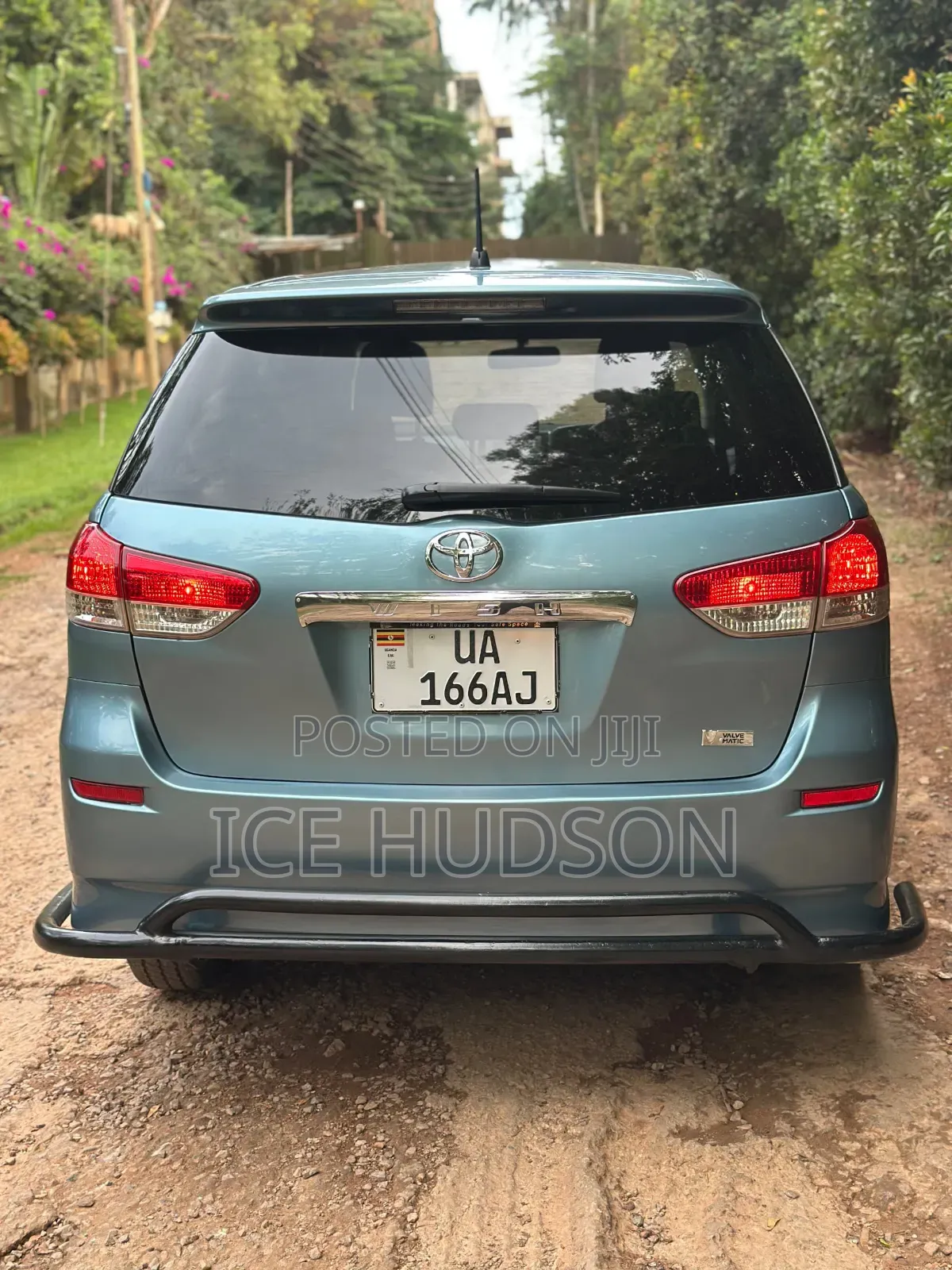 Toyota Wish 2011 Blue
