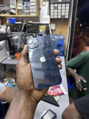 Apple iPhone 13 128 GB Black