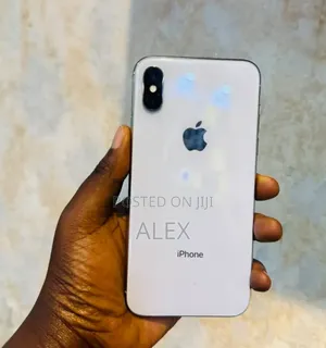 Apple iPhone XS 64 GB White