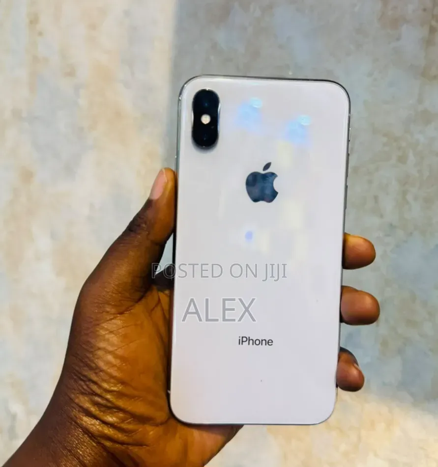 Apple iPhone XS 64 GB White