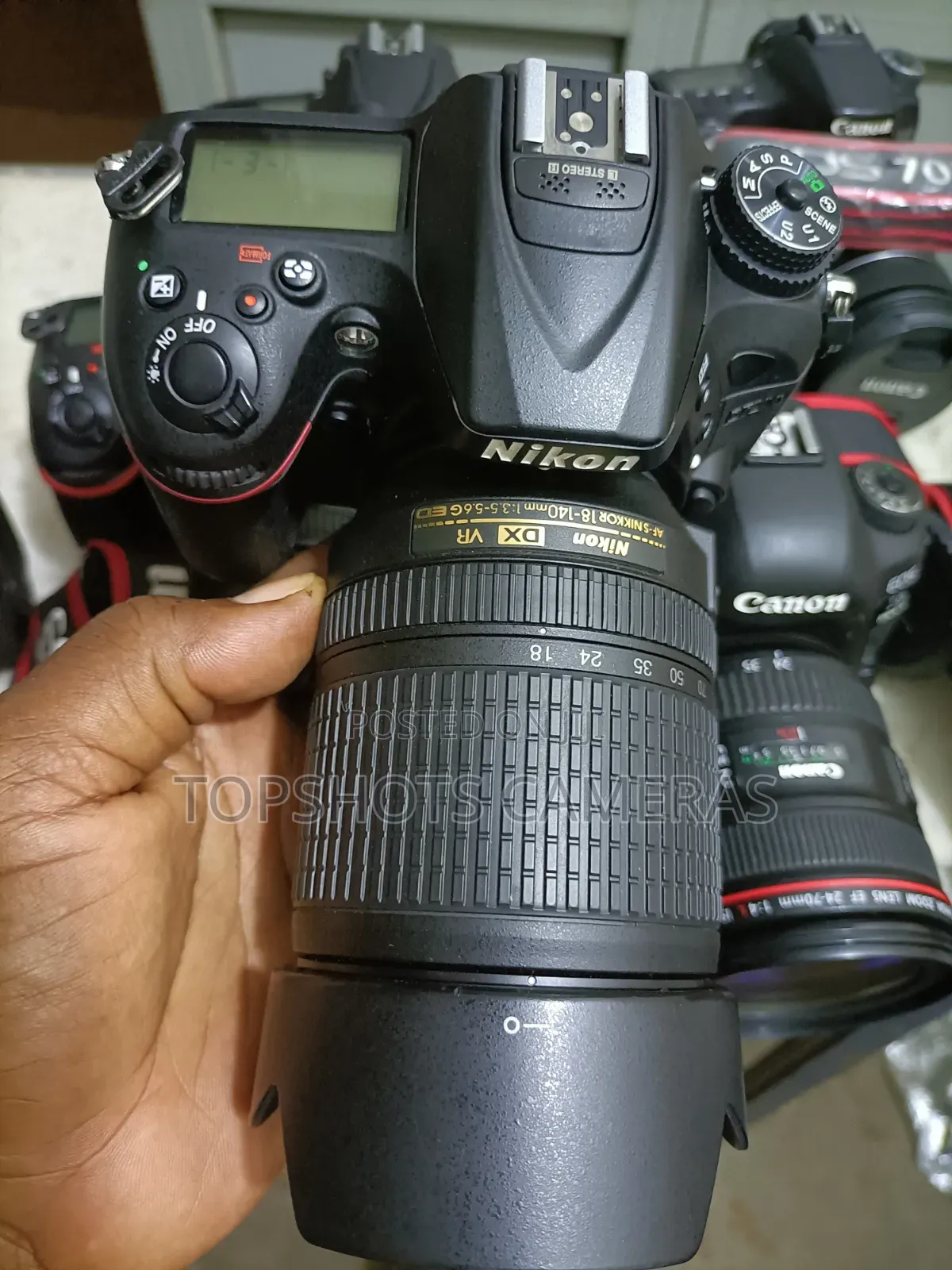 Nikon D7200 With 18-140mm Lens