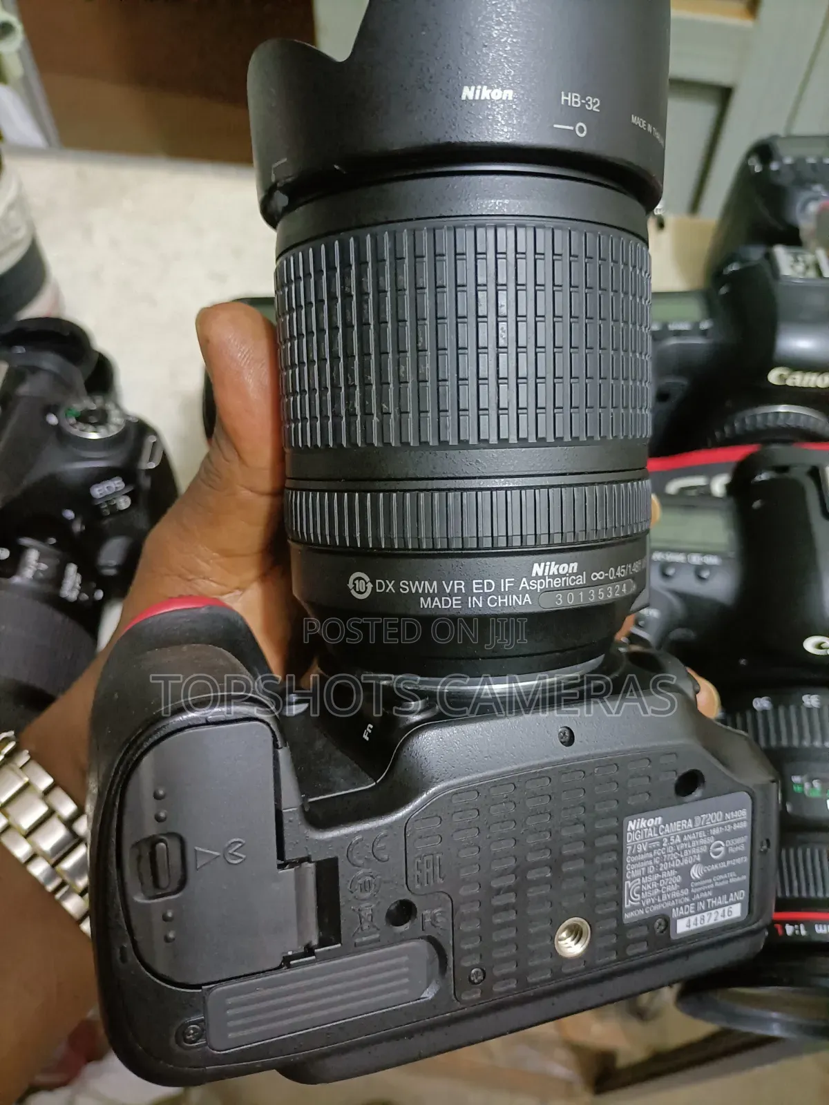 Nikon D7200 With 18-140mm Lens