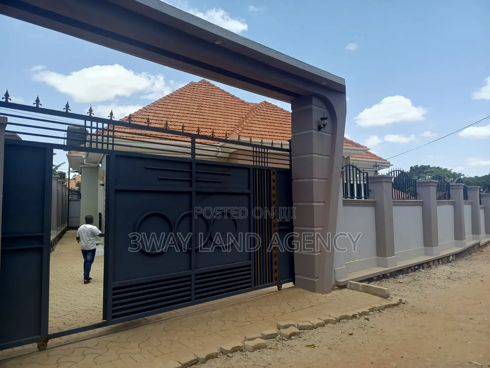Furnished 4bdrm Bungalow in Central Division for sale