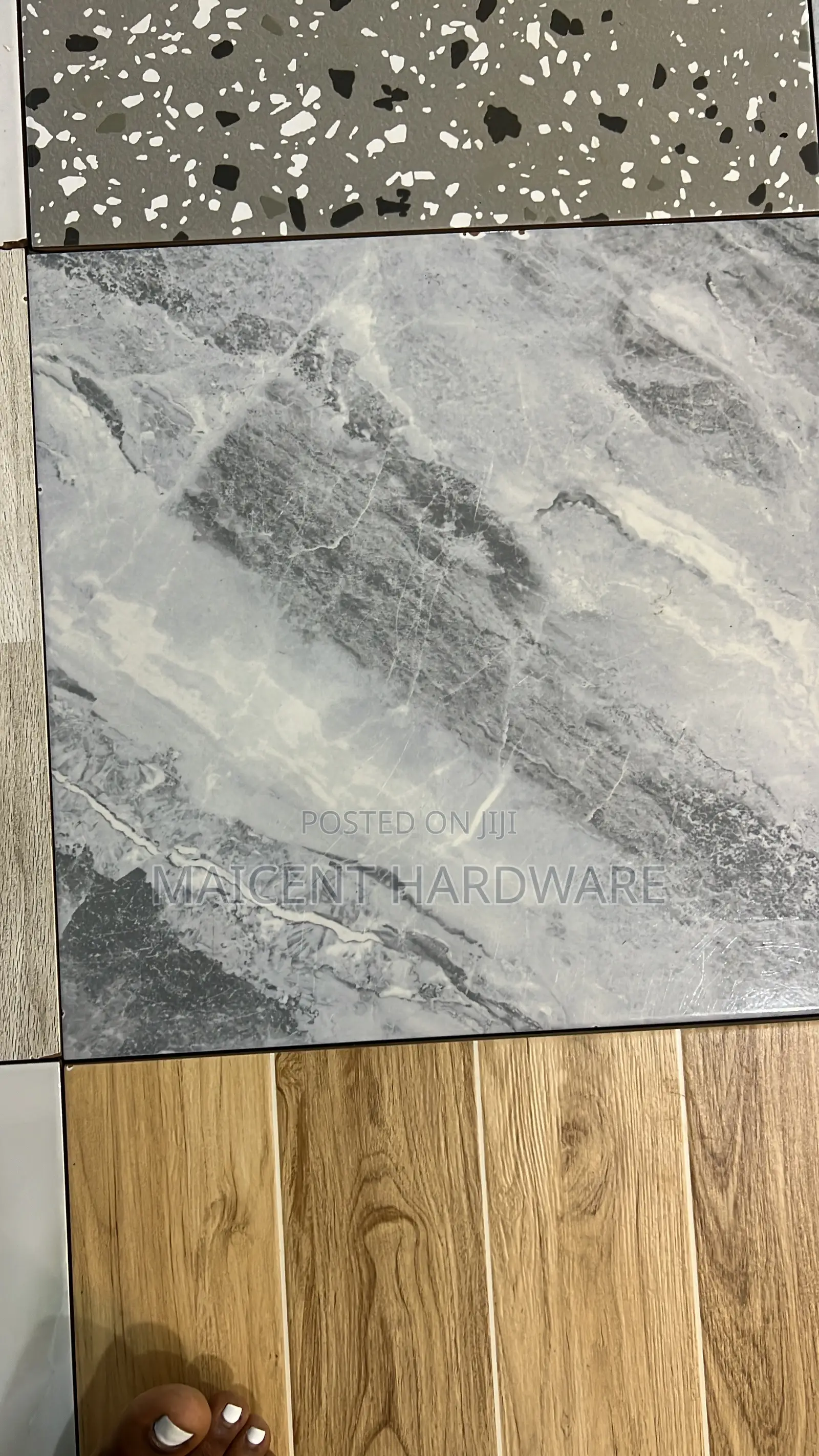 Black Floor Tiles 40 by 40