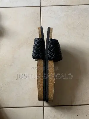 Bodyguide 41/42 Ladies Shoe