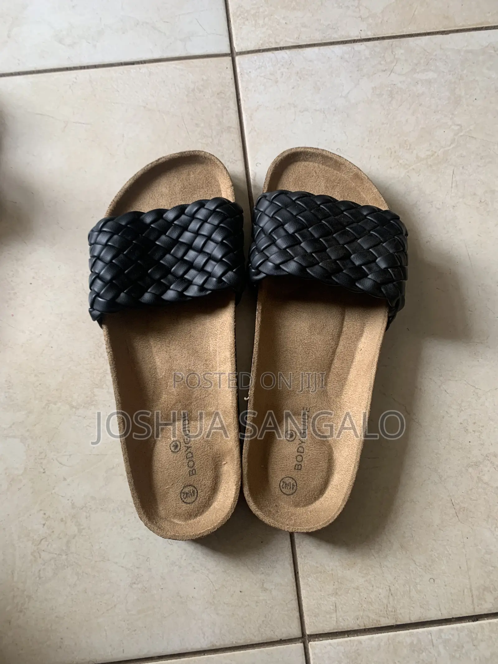 Bodyguide 41/42 Ladies Shoe