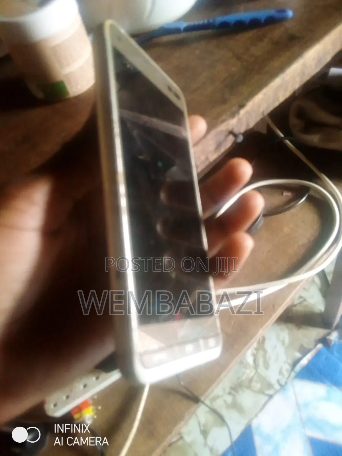 New Kyocera Basio 3 KYV43 32 GB White