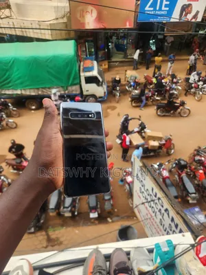 Samsung Galaxy S10 Plus 128 GB Black