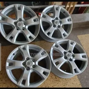 Ist R17 Available in Stock Now the Very Original 4rm Toyota