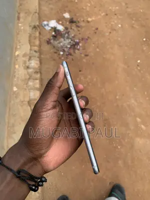 Apple iPhone 6 Plus 64 GB Silver