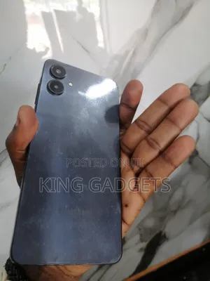Samsung Galaxy A06 128 GB Blue
