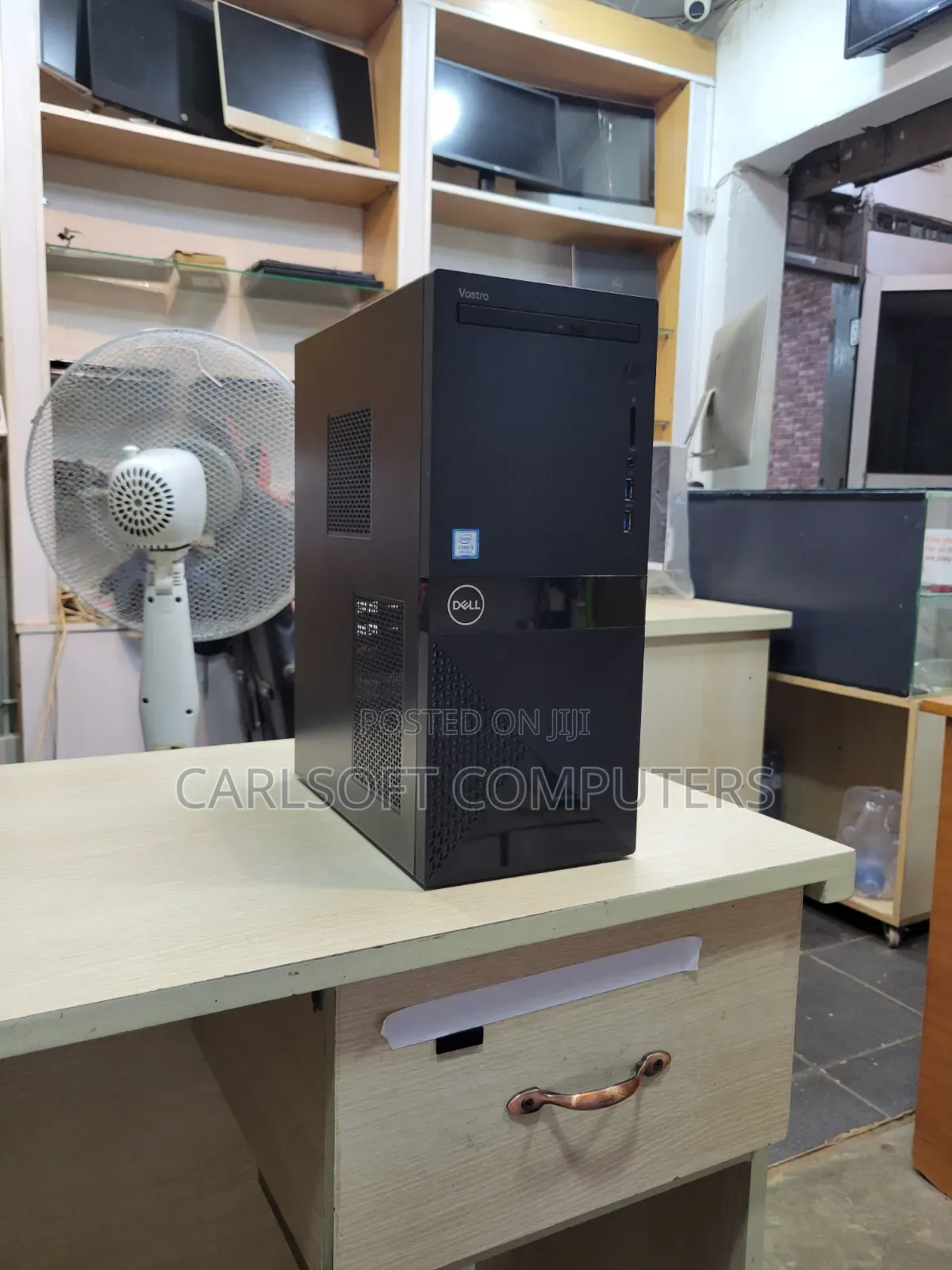 Desktop Computer Dell 4GB Intel Core i3 HDD+SSD 500GB