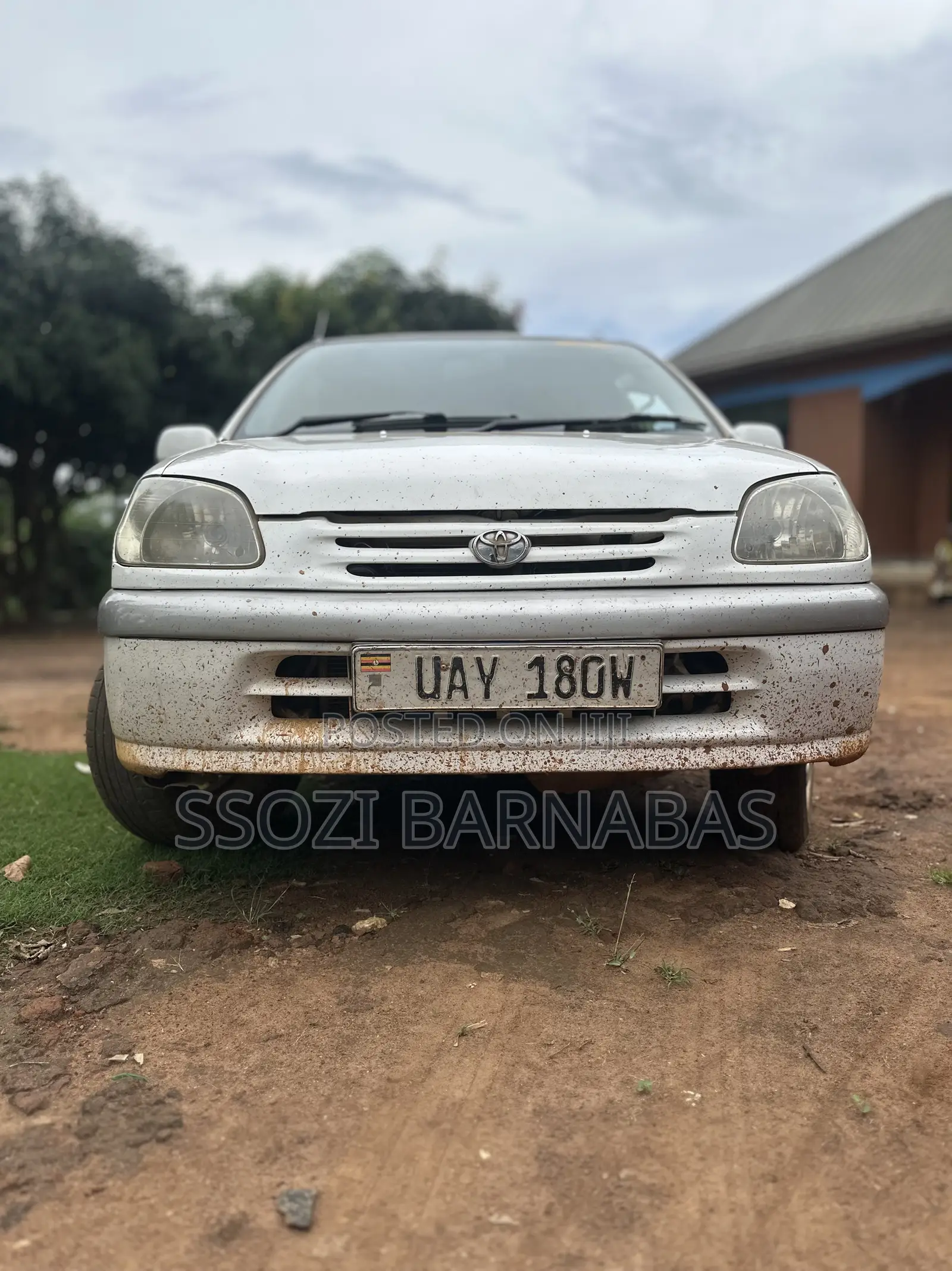 Toyota Raum 1998 White