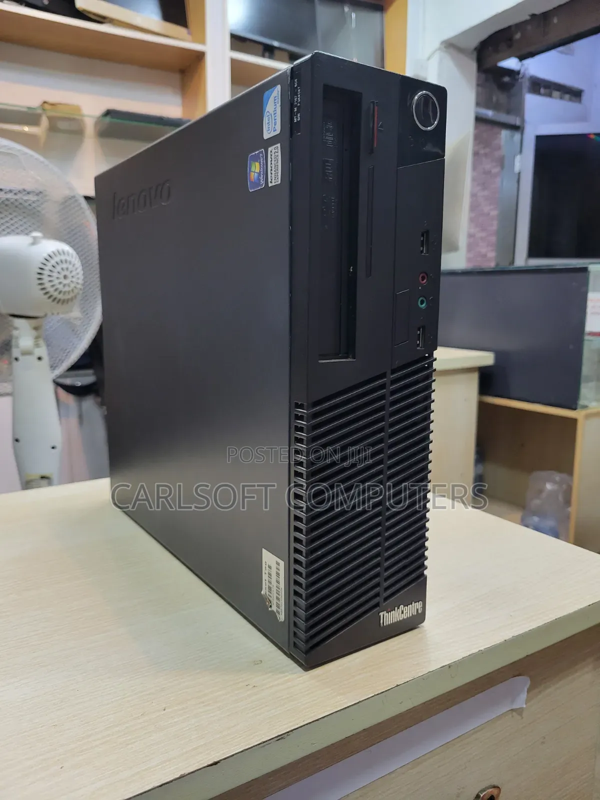 Desktop Computer Lenovo 4GB Intel Core i5 HDD 500GB