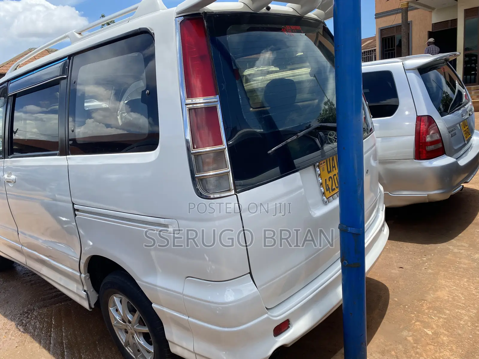 Toyota Noah 2.0 FWD (8 Seater) 2003 Black