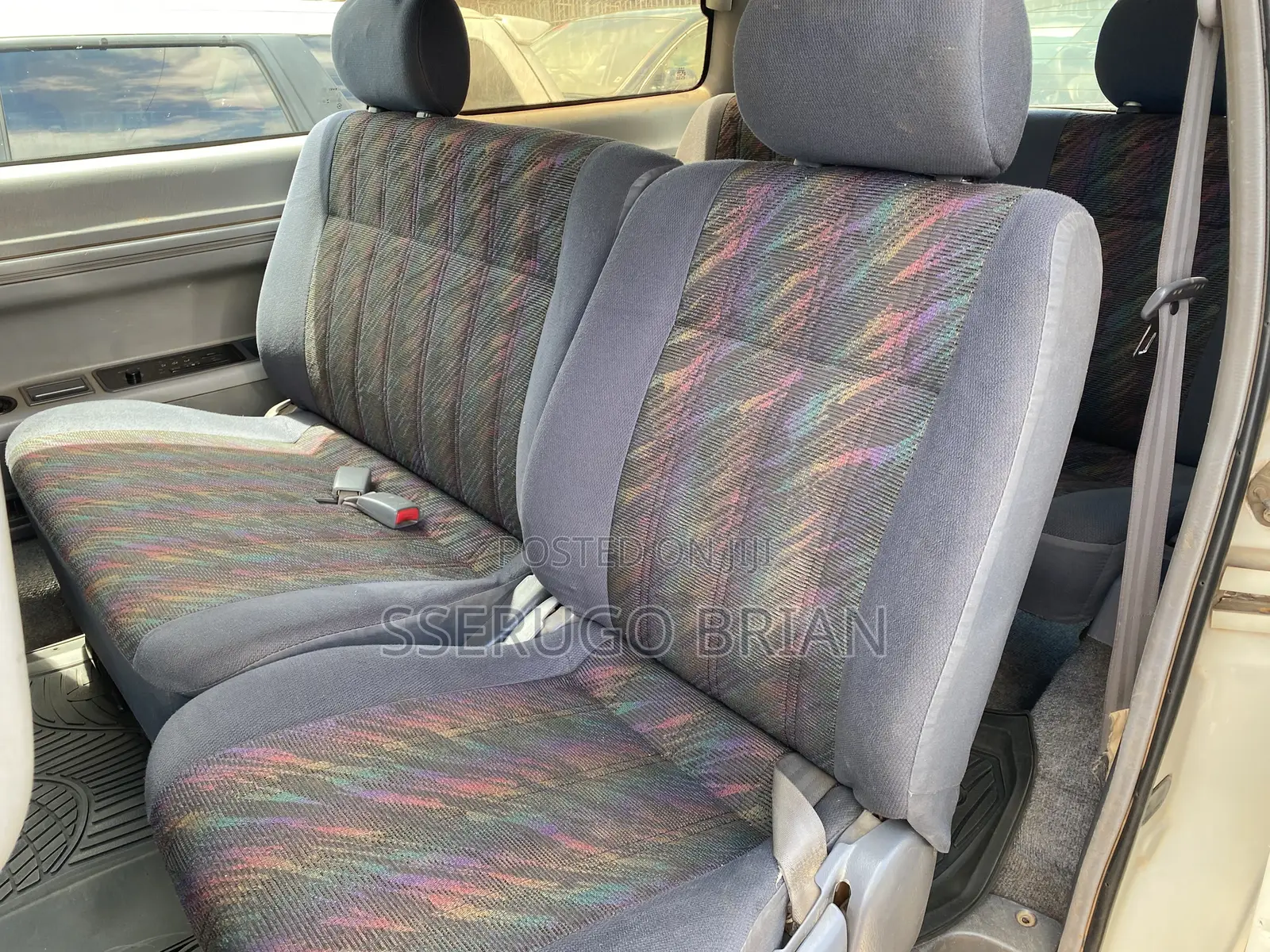 Toyota Noah 2.0 FWD (8 Seater) 2003 Black