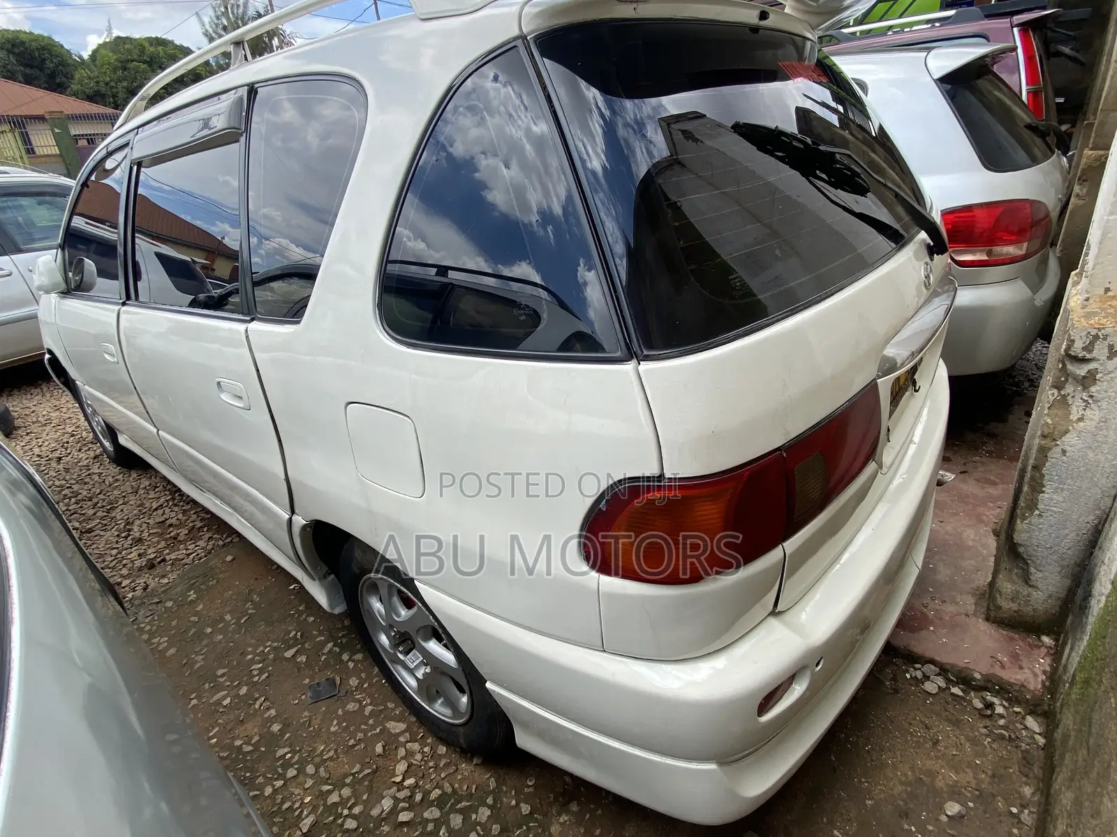 Toyota Ipsum 1999 White