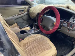 Toyota Mark II 1997 White