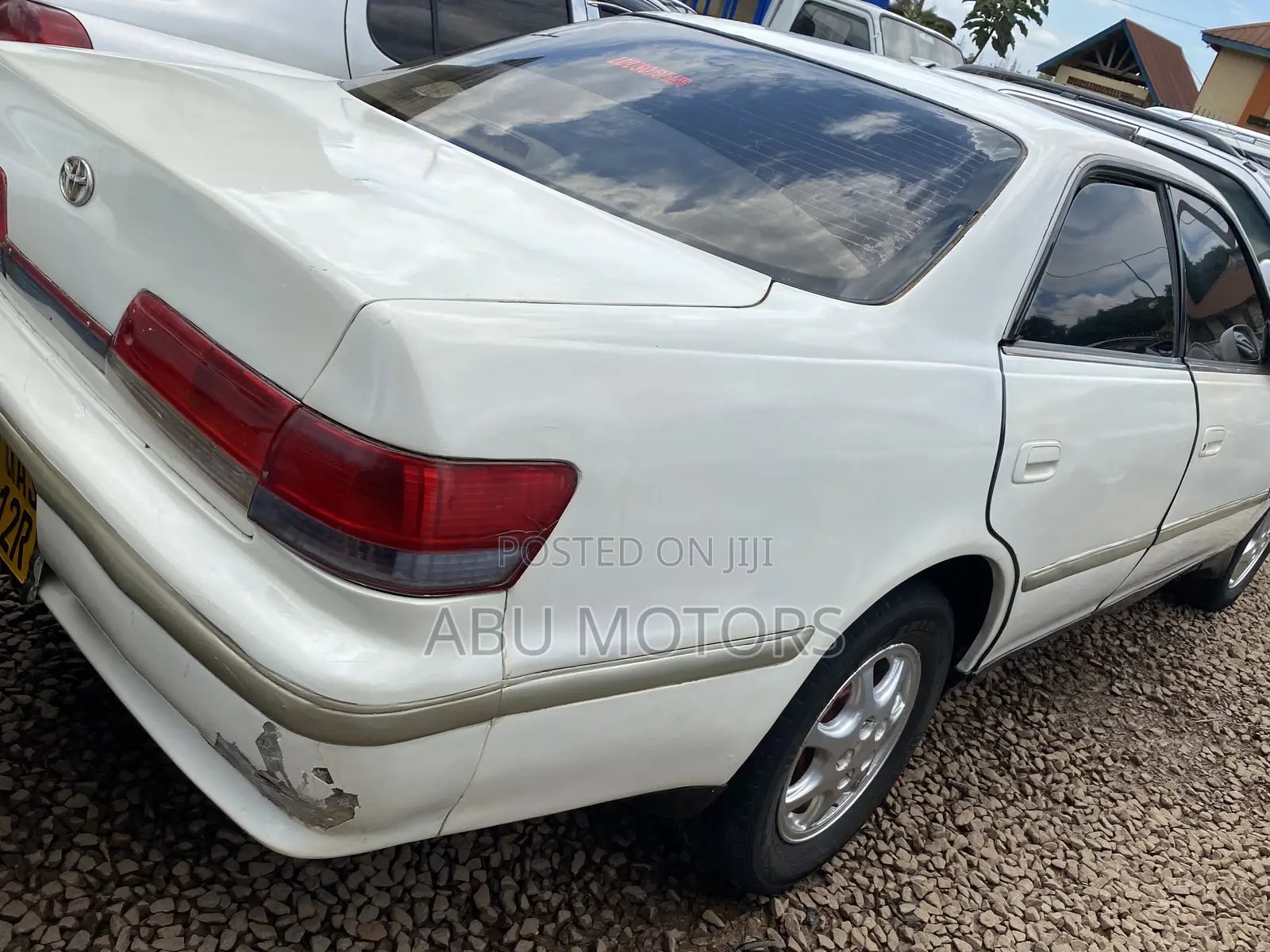 Toyota Mark II 1997 White