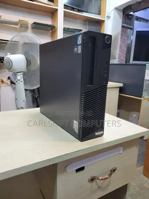 Desktop Computer Lenovo 4GB Intel Core i3 HDD 500GB
