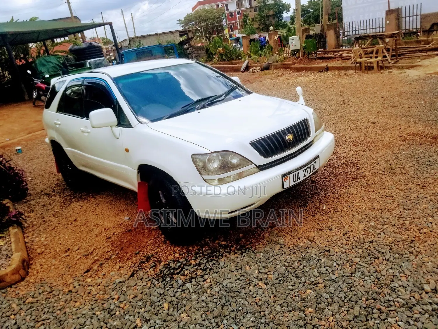 Toyota Harrier 3.0 V6 1999 White