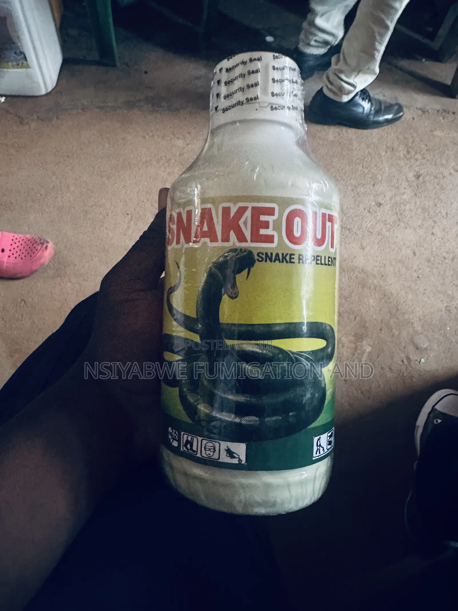 Snake Out - Snake Repellent