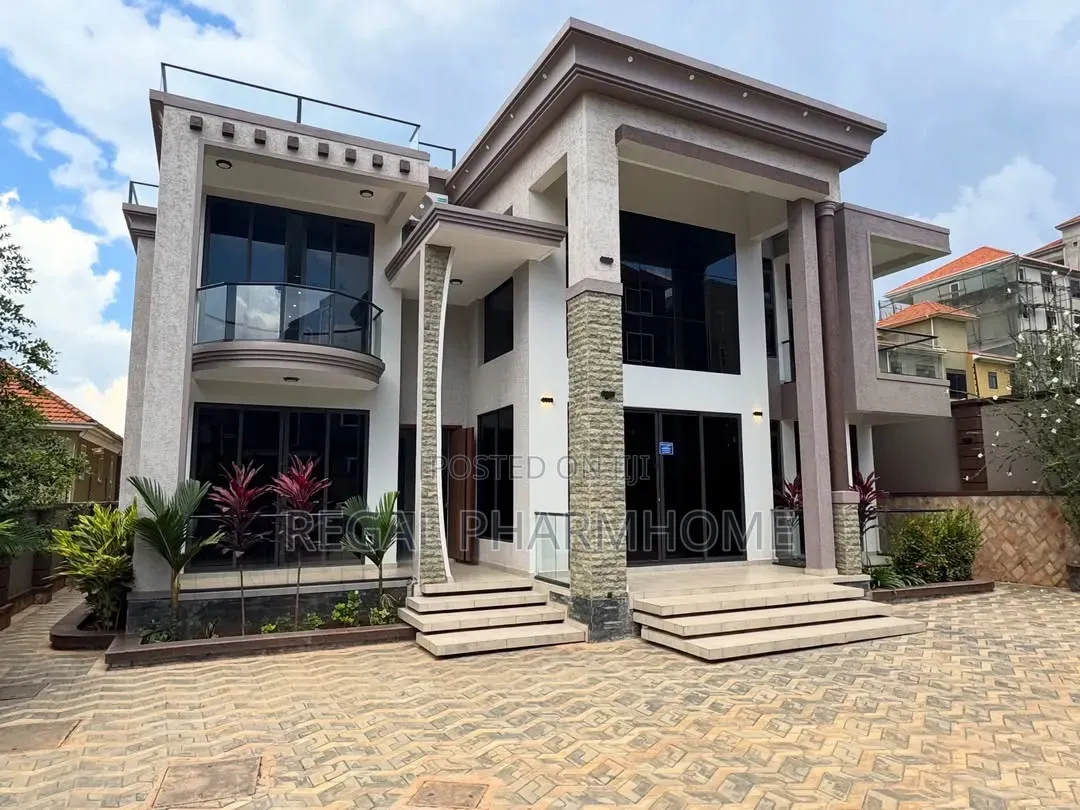 4bdrm Duplex in Munyonyo, Central Division for rent