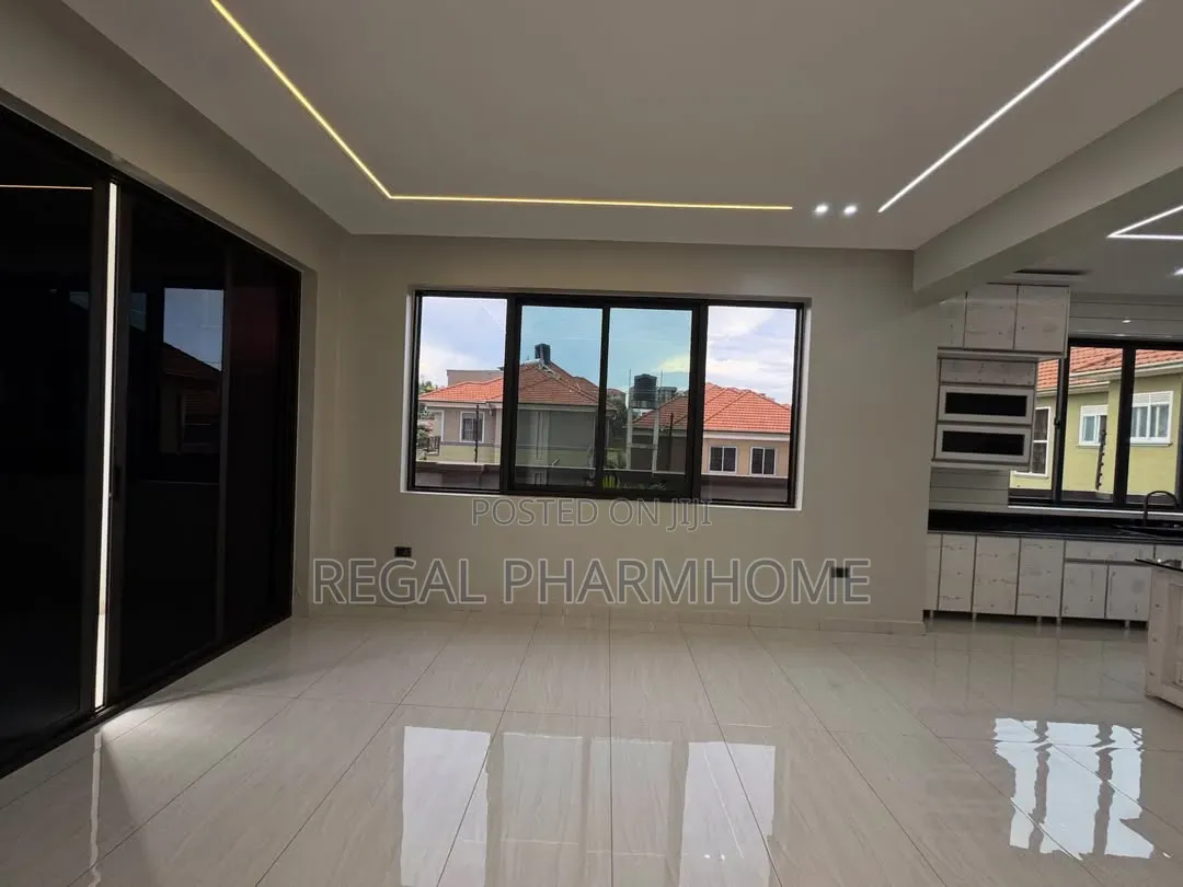 4bdrm Duplex in Munyonyo, Central Division for rent
