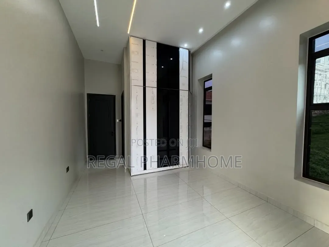 4bdrm Duplex in Munyonyo, Central Division for rent
