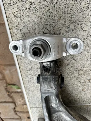 Volvo Xc90 Control Arm