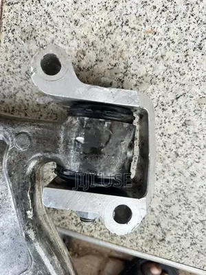 Volvo Xc90 Control Arm