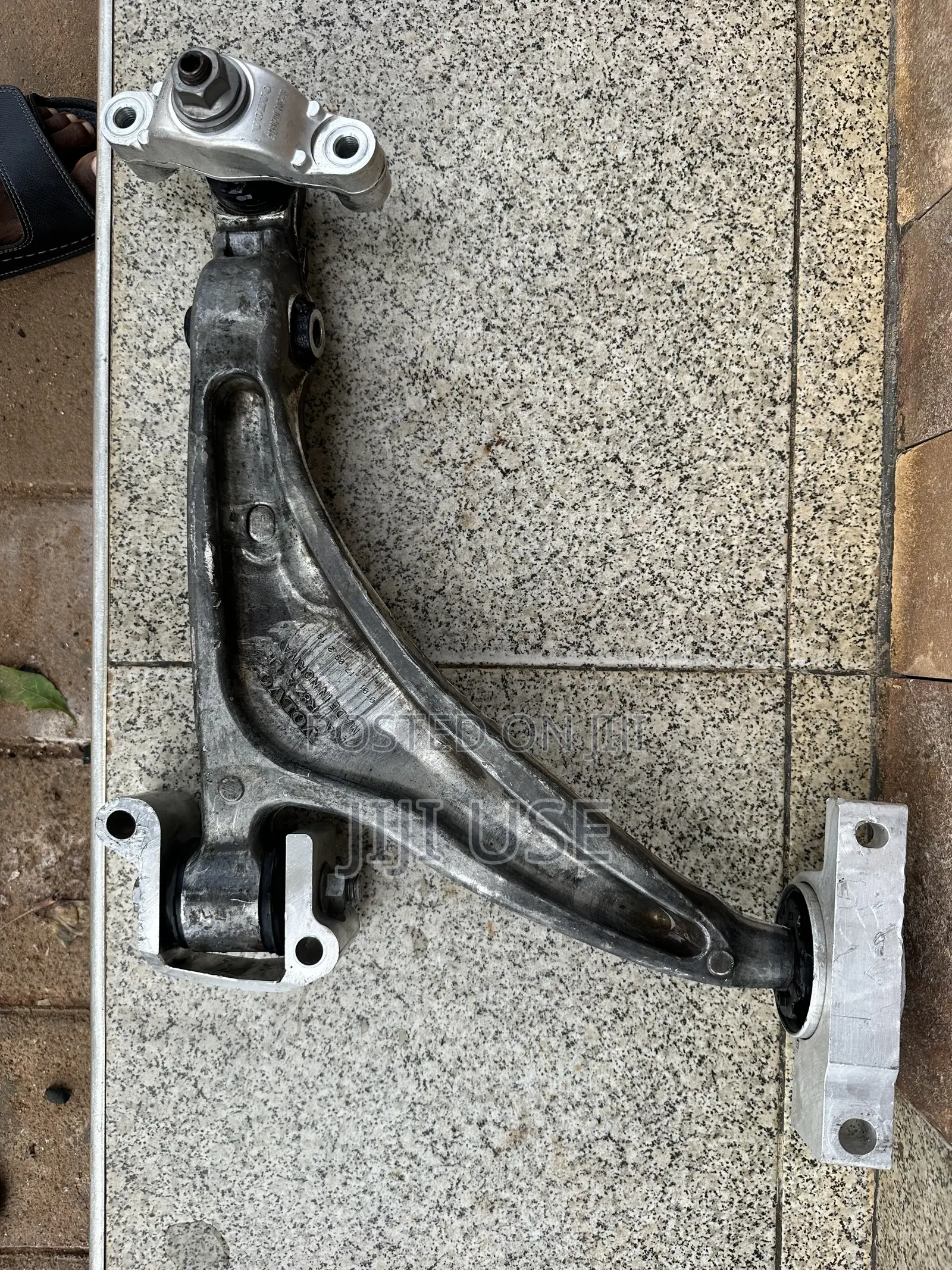 Volvo Xc90 Control Arm